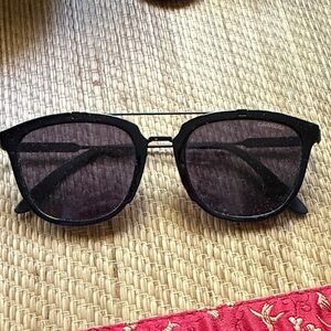 Carrera Dark Frame Sunglasses